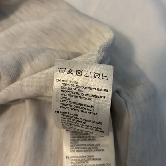 Varley Light Gray Anset wrap jacket SZ XL button closure super soft athleisure - Picture 9 of 16